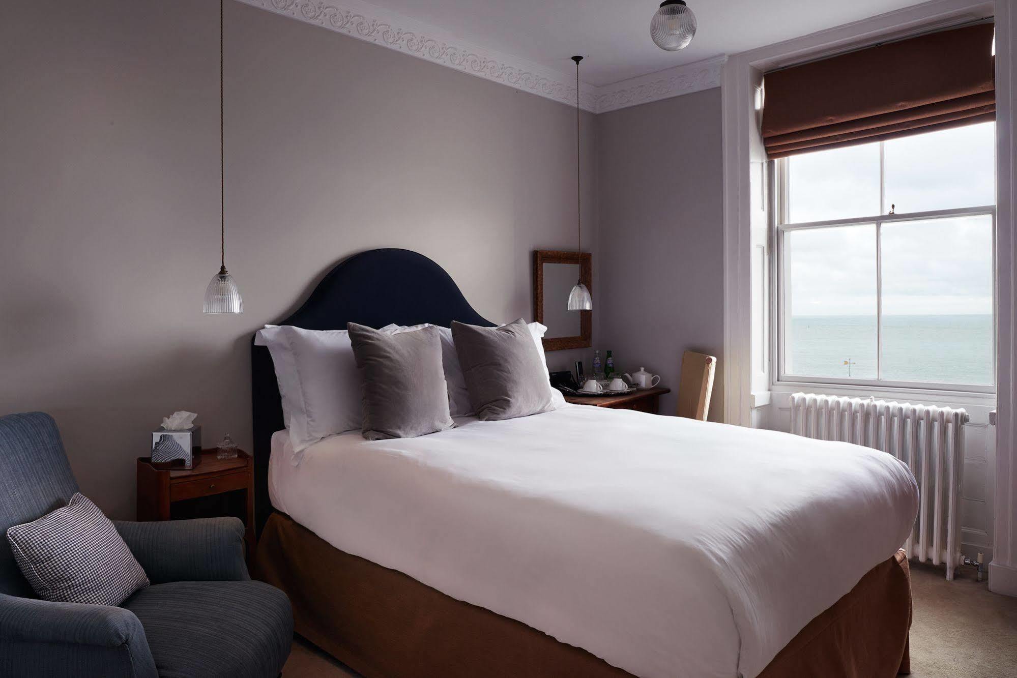 Hotel Albion House At 4*